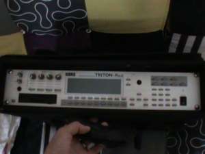 Vand Korg Triton Rack cu Moss,  Iomeza zip 100 si RackBag-ul original