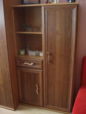 Vand mobila tineret + DVD CADOU
