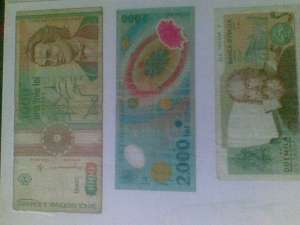 vand bagnote de 2.000cu eclipsa si mai inca cateva bagnote vechi
