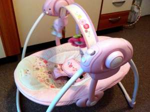Leagan electric bebe Bright Starts
