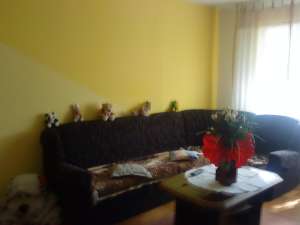 vand apartament 2 camere