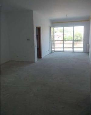 Apartamente noi,   zona buna