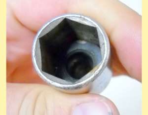 cheie articulata de bujii dimensiuni 22 tubulara maner t cauciuc
