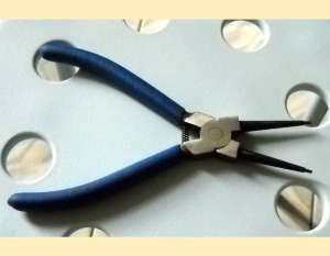 cleste desfacere strangere sigurante auto moto cleme patent