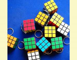 breloc cub rubik concentrare cubul culori 3x3x3 inteligenta