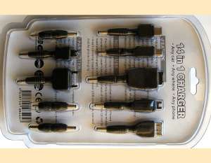 incarcator universal 10 mufe diferite 220v usb auto rezerva