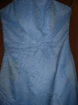 vand 3 rochii de seara elegante