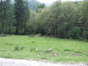 Vand teren pentru cabana langa rau,   in Muntii Fagaras