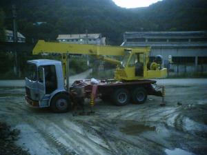 Inchiriez/vand macara AMT 125