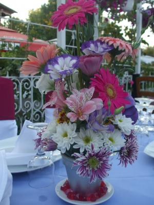 buchet masa +vaza(la inchiriat)