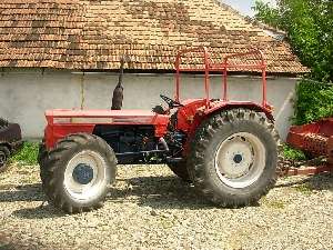 Tractor same