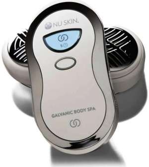 Aparat ageLoc Galvanic Body Spa - tratamentul celulitei