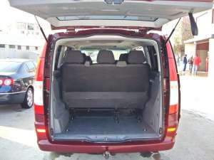 Inchiriem microbuze cu sofer.Mercedes Vito 8 si 9 locuri
