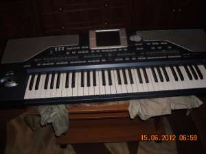 vind sintetizator korg pa800