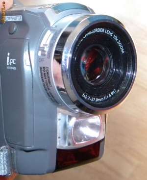 CAMERA VIDEO DIGITALA MINI-DV                           SAMSUNG VP-D20