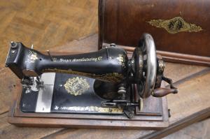 masina de cusut antica Singer originala,   functionalbila