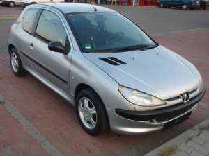 PEUGEOT 206 1.1