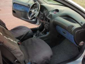 PEUGEOT 206 1.1