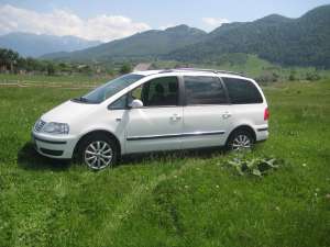 VANZARE MASINA FAMILIE
