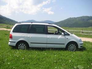 VANZARE MASINA FAMILIE