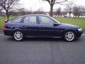dezmembrez opel vectra B
