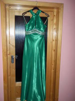 Vand rochie de nasa sau seara