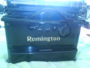 Masina de scris Remington