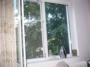 vand apartament de 2 camere