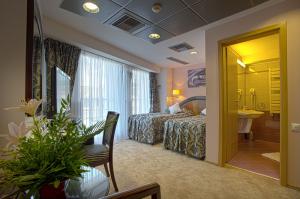 Hotel Ambient 4* Brasov