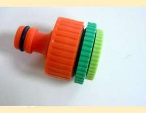 adaptor furtun apa pt. udat gradina din plastic masuri diferite
