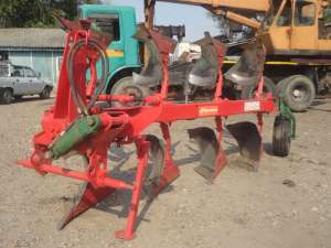 Vand plug 4 cormane Kverneland
