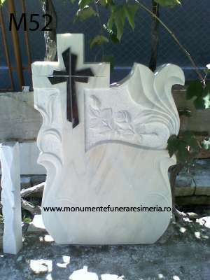 Monumente funerare din marmura sau granit