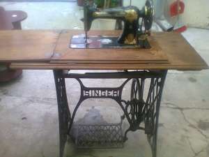 vand masina de cusut singer seria v785543