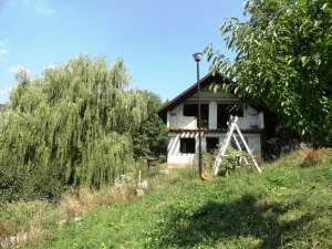 Vand Urgent la SUPER OFERTA,  CASA + Teren la 4 km de Piatra Neamt,  Bistrita!