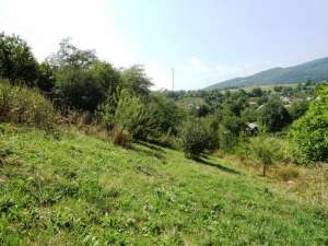 Vand Urgent la SUPER OFERTA,  CASA + Teren la 4 km de Piatra Neamt,  Bistrita!