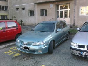 Vand Nissan Almera N16 1.5 benizina din 2000 pentru dezmembrari !
