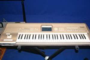 korg triton studio de vanzare