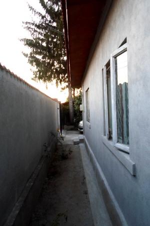 VAND CASA IN GAESTI DAMBOVITA PRET NEG