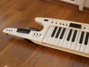 VAND ROLAND AX7+MODUL YAMAHA TX81Z