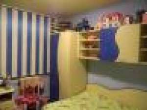vand apartament 3 camere si garaj