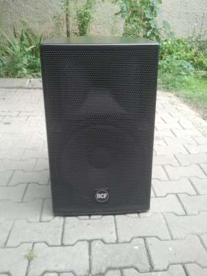 Vand boxe rcf acustica 5215w pret 1000e