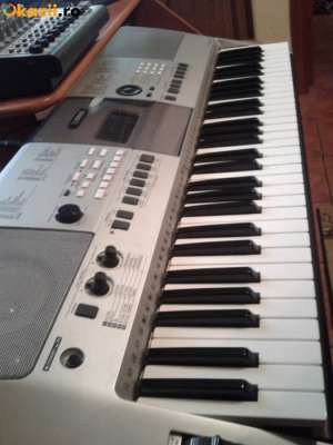Vand Yamaha Psr E413