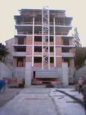 CAUT LUCRARI IN CONSTRUCTII