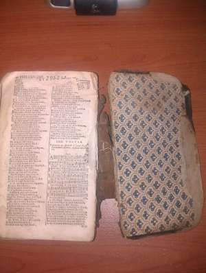 Bible foarte veche 1730-1760
