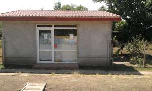 Vand casa cu magazin in curte si teren 1350 mp TELEORMAN
