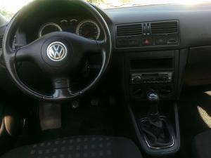 VW BORA SPECIAL 2001 1.6I 105cp 4200e Taxa de mediu 220e