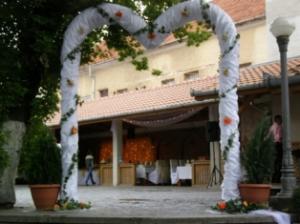 Decoratiuni pentru festivitati