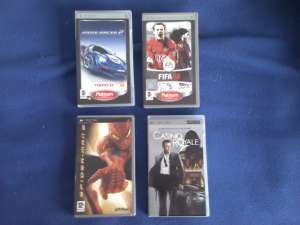VAND 4 Jocuri PSP originale   UMD