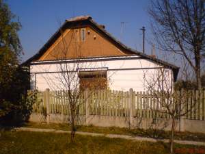 Vand casa la 24km de vama Bors