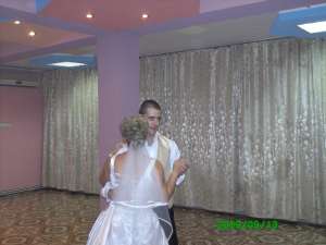 vand rochie mireasa second hand